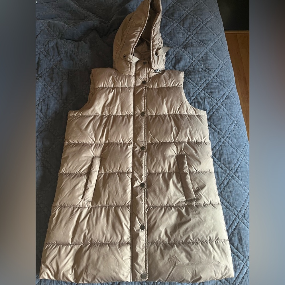Long puffer vest, size L